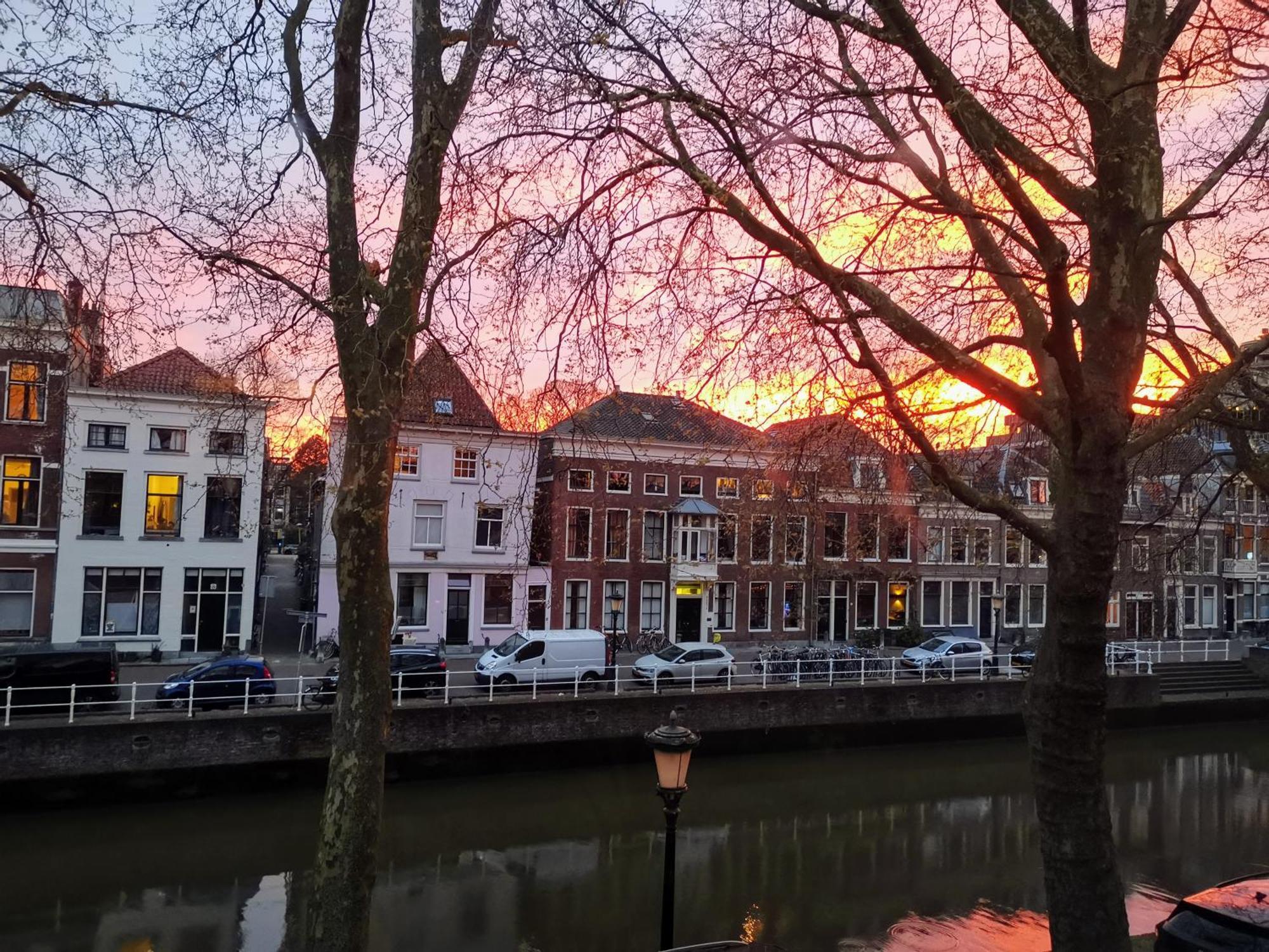 Appartement Slapen Aan De Sluis à Utrecht Extérieur photo